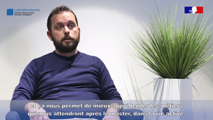 Cap-Job - Mathias Doisne, responsable du service commercial, communication et marketing