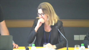 Dangerous dependence on voluntary adaptation to climate change in the EU legal framework  for water