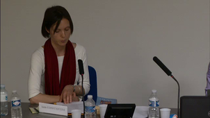 Changing Identities through Timothy Mo's Characters in Sour Sweet and The Reduncancy of Courage
